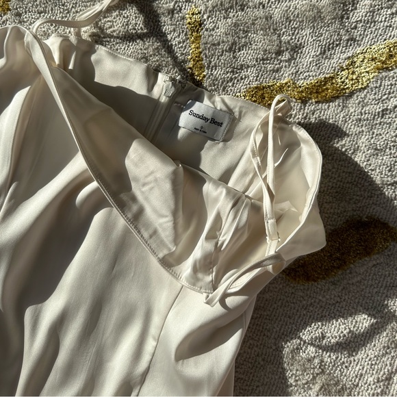 Aritzia Fits size Xs-S Aritzia Perfect Silky Mini Dress - Picture 5 of 10